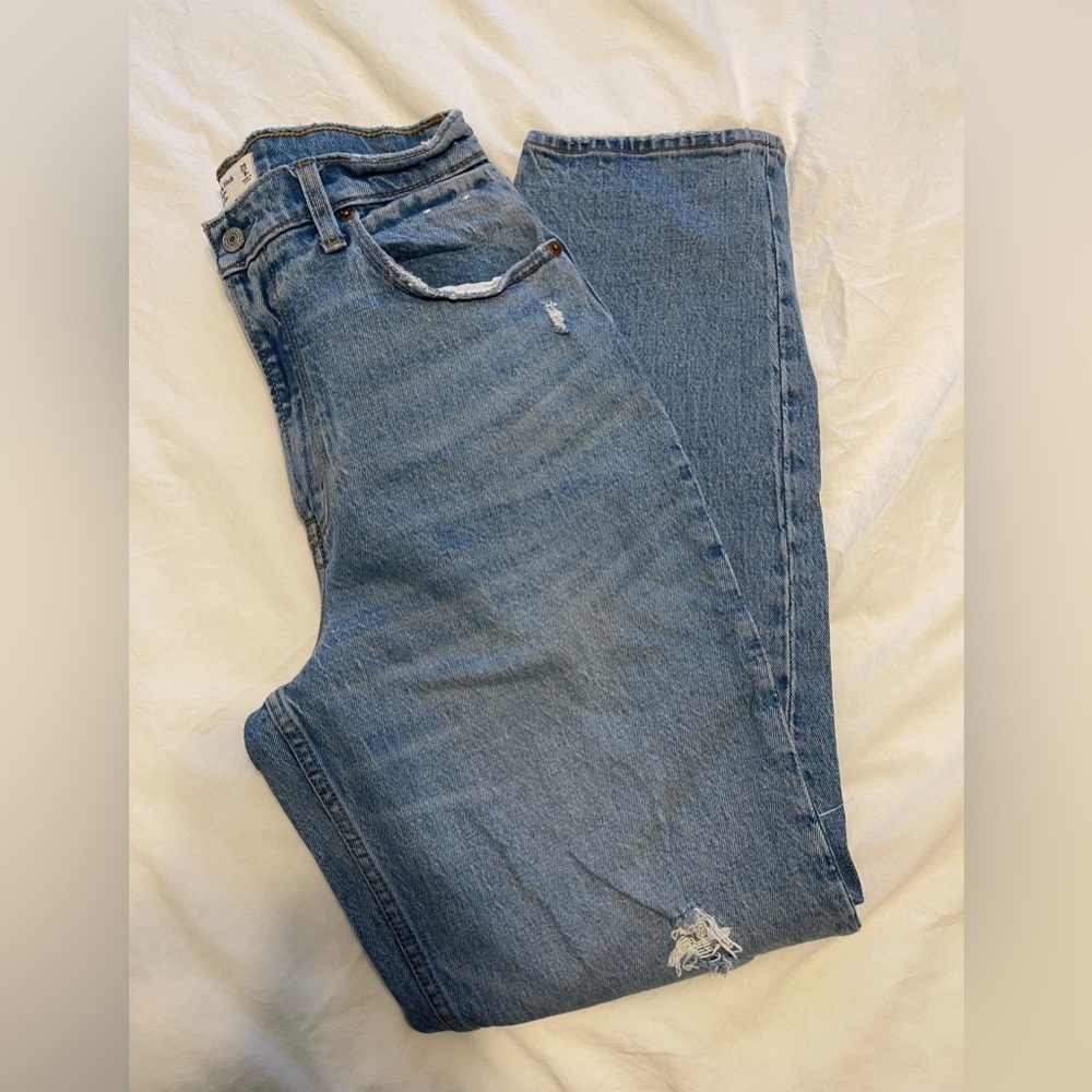 Abercrombie 90s Straight Ultra High Rise Curve Love